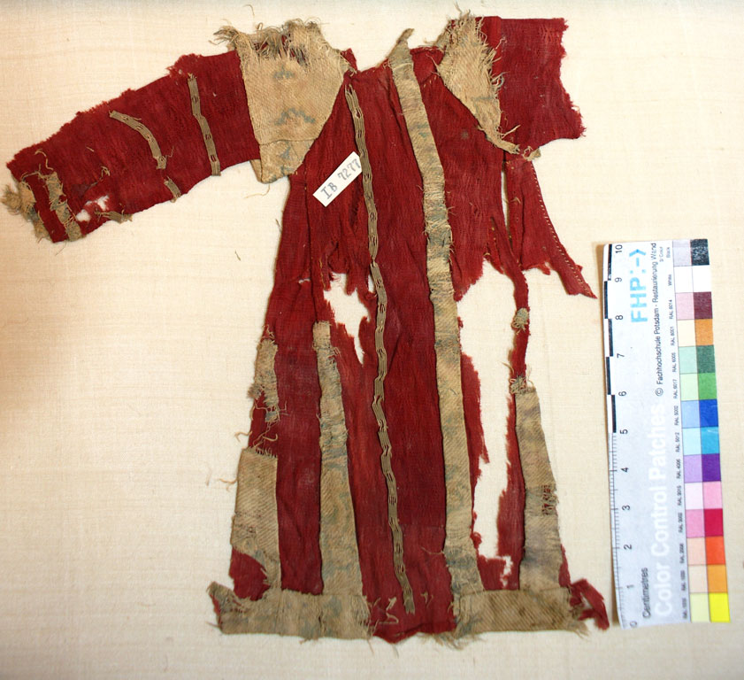 Tattered dress, red with beige accents
